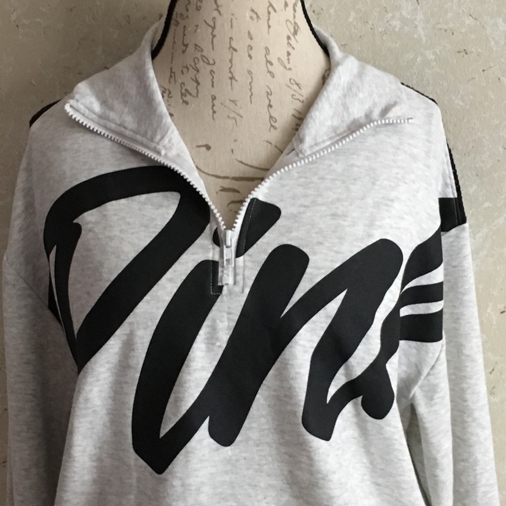 PINK VS Quarter-Zip Pullover Top Tee New With Tag - Picture 6 of 8